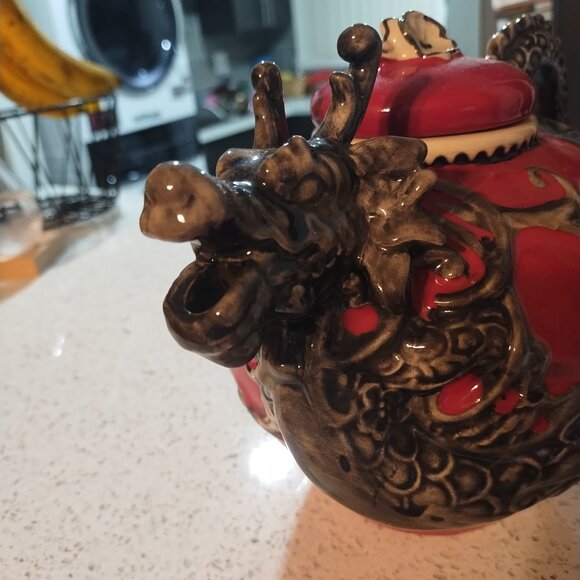 Red Ceramic Dragon Teapot - Picture 3 of 4